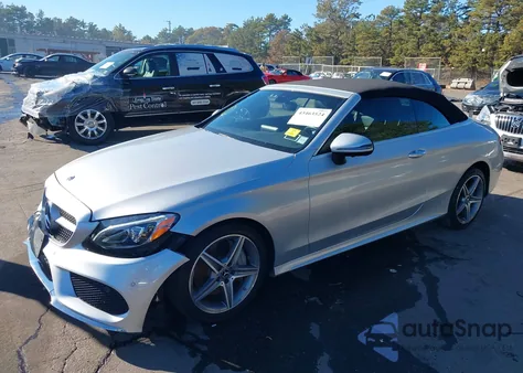 2018 Mercedes-Benz C 300 4Matic z USA, uszkodzony, nr VIN WDDWK4KB9JF752553